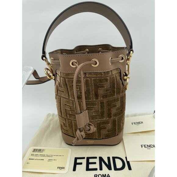 NEW FENDI MON TRESOR VELVET LEATHER BUCKET SHOULDER BAG PURSE AUTHENTIC! - Picture 3 of 11
